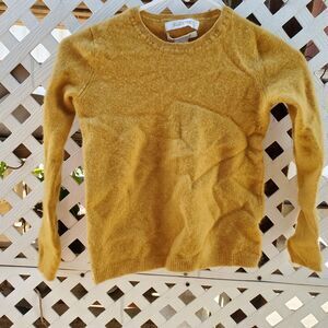 Girls Ellen Tracy Mustard Cewneck Sweatshirt Size Small 100% Cashmere